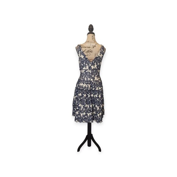 Eliza J Floral Dark Navy Blue Lace Overlay Cocktail Dress size 6 Sleeveless - Picture 3 of 8